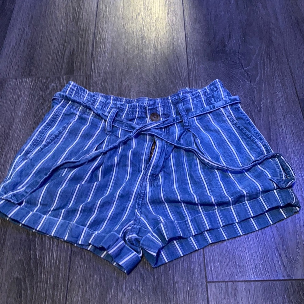 American eagle jean shorts